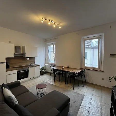 Appartement Easy 2 - A 2 Passi Dal Centro *